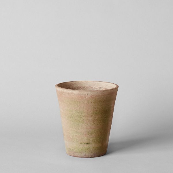 Greenwash Terracotta Studio Planter - Image 8