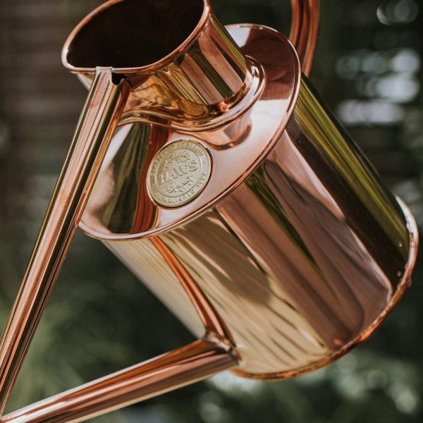 The Rowley Ripple Copper - 2 Pint Metal Watering Can - Image 4