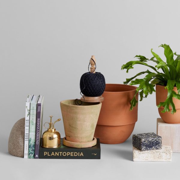 Greenwash Terracotta Studio Planter - Image 10